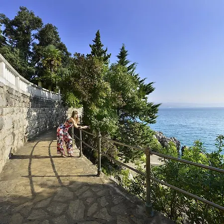 Grand Adriatic Ii Hotel