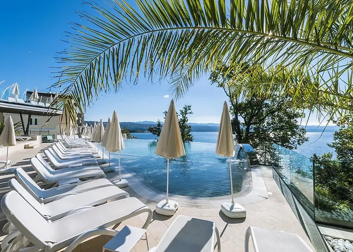 亚得里亚海2号大酒店 3*