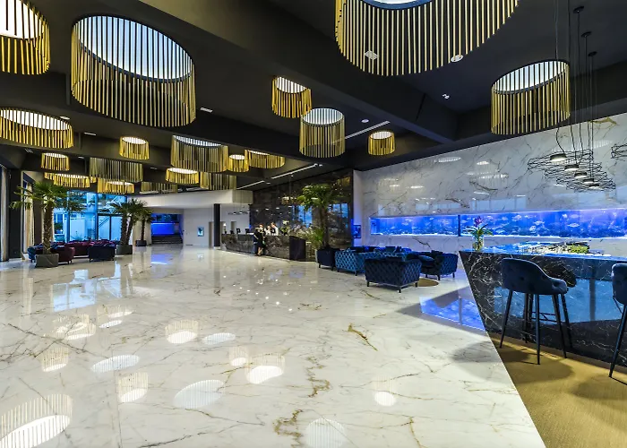 亚得里亚海2号大酒店 酒店 奥帕提亚