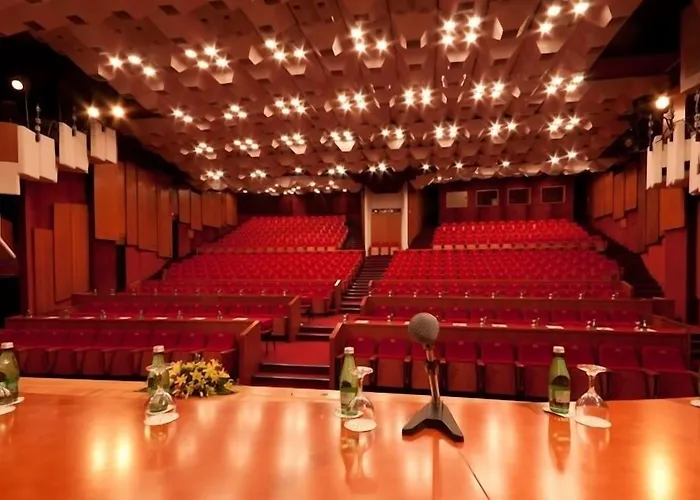 亚得里亚海2号大酒店 3* 奥帕提亚