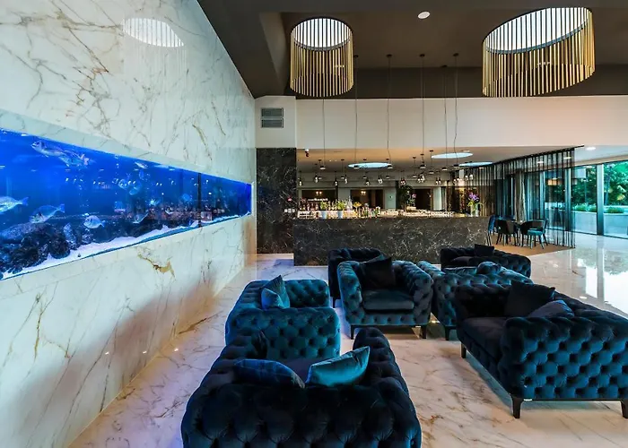 亚得里亚海2号大酒店 3* 奥帕提亚